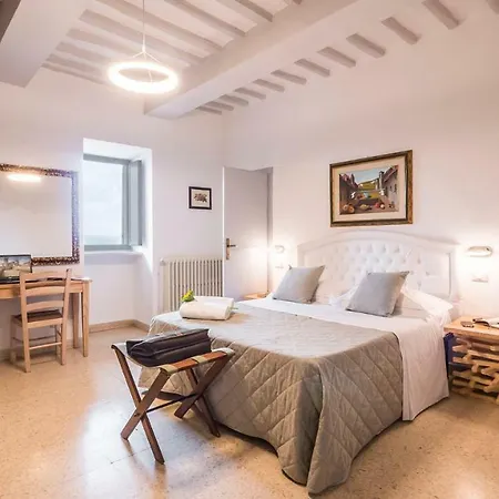 Suites Le Dimore Di San Francesco *
