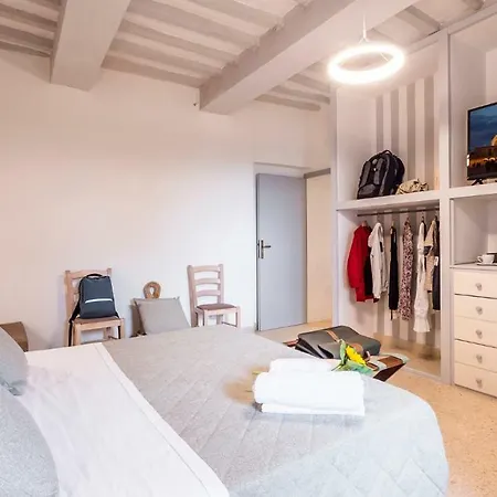 Suites Le Dimore Di San Francesco Bed and breakfast *