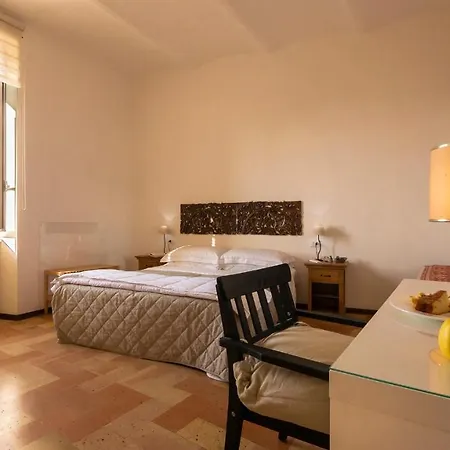 Suites Le Dimore Di San Francesco