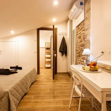 Bed and breakfast Suites Le Dimore Di San Francesco *